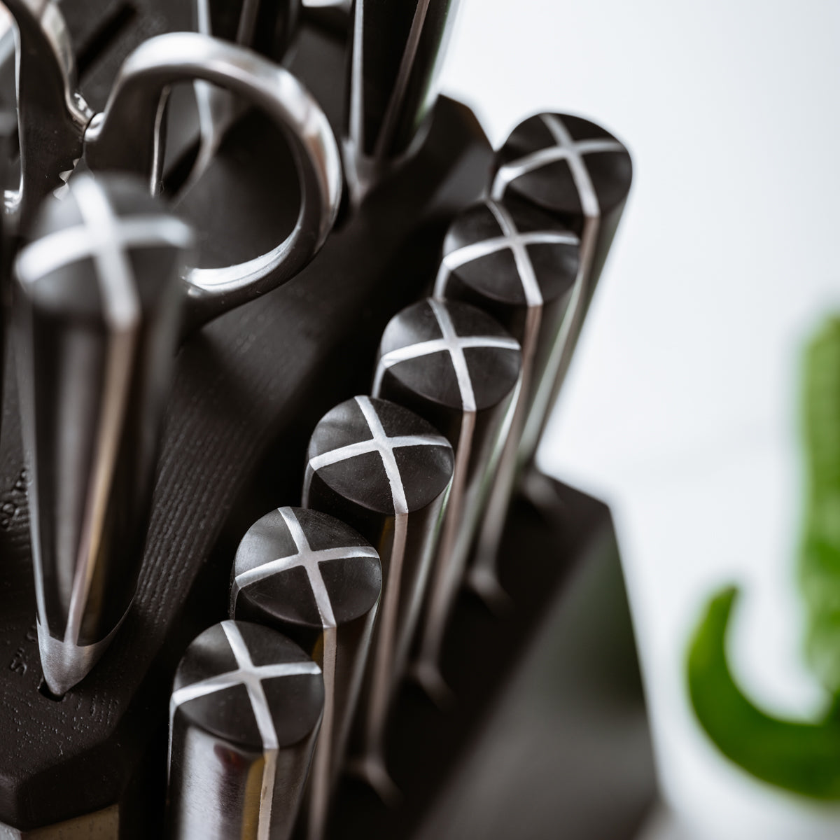 Crosstown, 15-Piece Knife Block Set